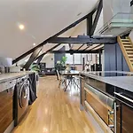 Loft A Proximite Immediate De L\'Hyper-Centre